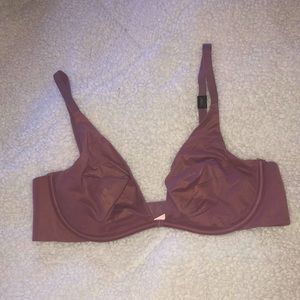 NWT Victoria’s Secret unlined bra